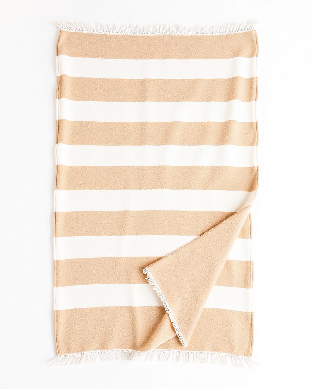 Pickup Towel with sand stripes